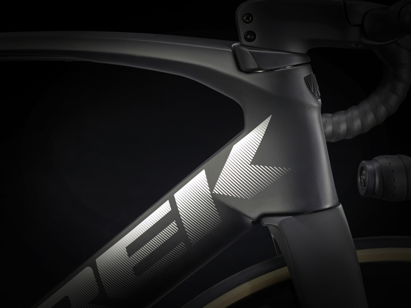 Trek Madone SLR 9 Disc Road Bike 2021 in Grey-5