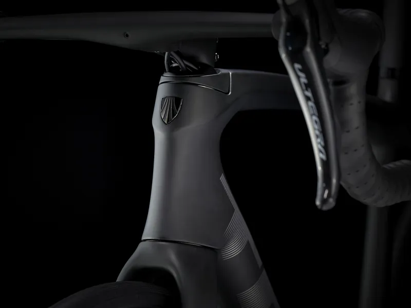 Trek Emonda SLR 6 Disc Carbon Road Race Bike 2021 in Matte Onyx Carbon-3