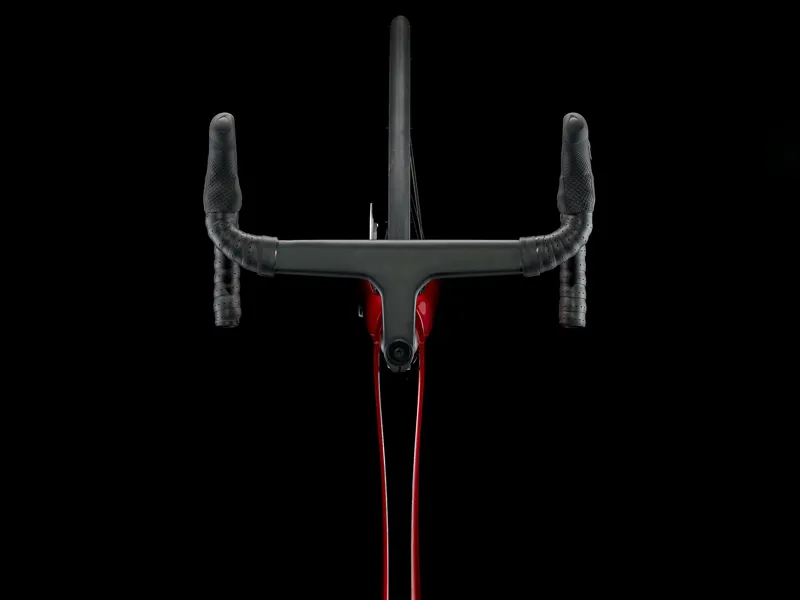 Trek Emonda SLR 7 Disc Carbon Road Race Bike 2021 in Rage Red-8
