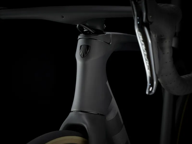 Trek Emonda SLR 9 Disc Carbon Road Race Bike 2021 in Matte Onyx Carbon-3