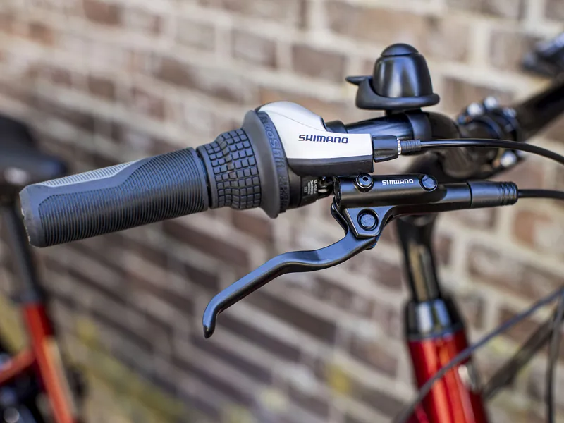 Trek Verve+ 1 Lowstep 400Wh Electric Hybrid Bike 2021 in Rage Red-8