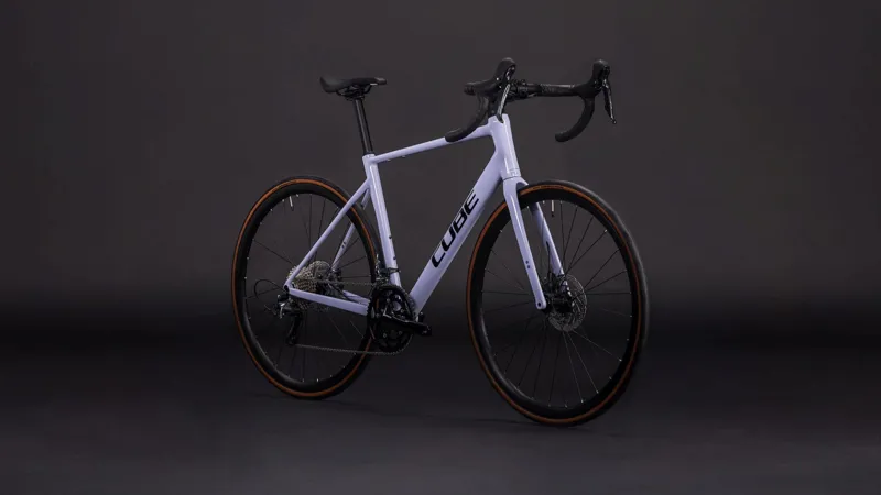 Cube Attain Race Road Bike 2026 in Cyclamen/Black-6