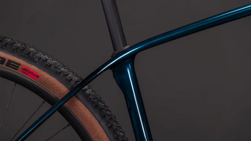 Cube Phenix c:68x Race Hardtail Mountain Bike 2026 in Chromeblue-6