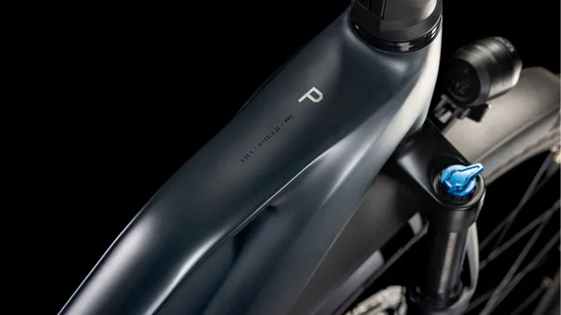 Cube Kathmandu Hybrid Comfort Pro 800 Electric Hybrid Bike 2025 in Night/Chrome-1