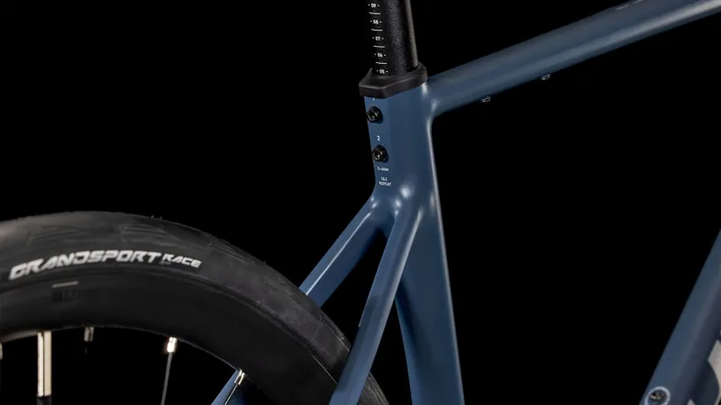 Cube Attain Pro Road Bike 2025 in Nightflight/Grey-3