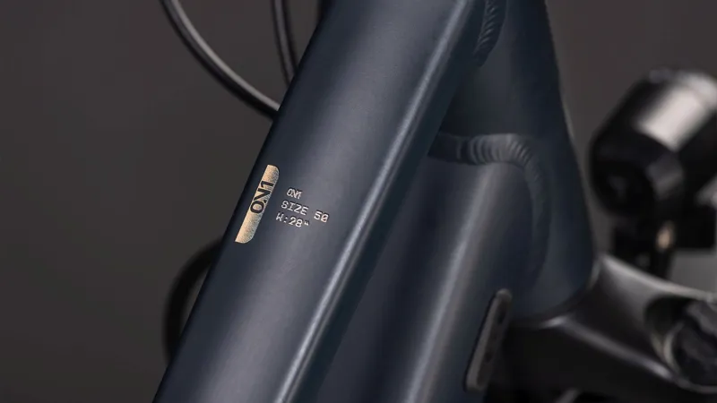 Cube Touring One Trapeze Hybrid Bike 2026 in Night/Chrome-2