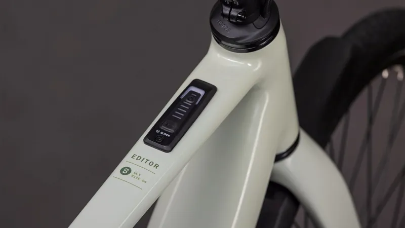 Cube Editor Hybrid Slx 400x FE Electric Hybrid Bike 2026 in Reedbeige/Chrome-1