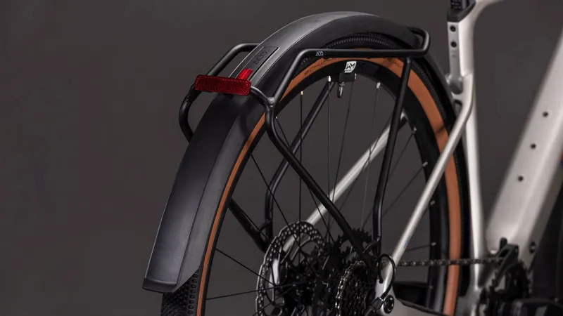 Cube Nulane Hybrid C:62 Race FE 400X Electric Hybrid Bike 2026 in Sleekgrey/Prism-3