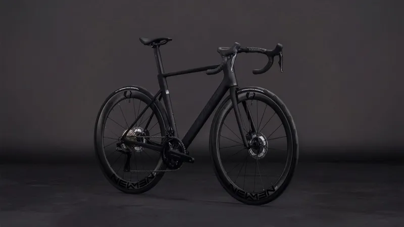 Cube Litening Air c:68x Race Road Bike 2026 in Blackline-6