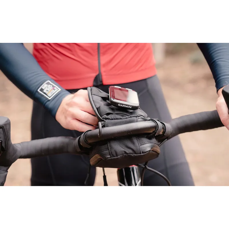 Redshift Kitchen Sink Handlebar Bag in Black-3
