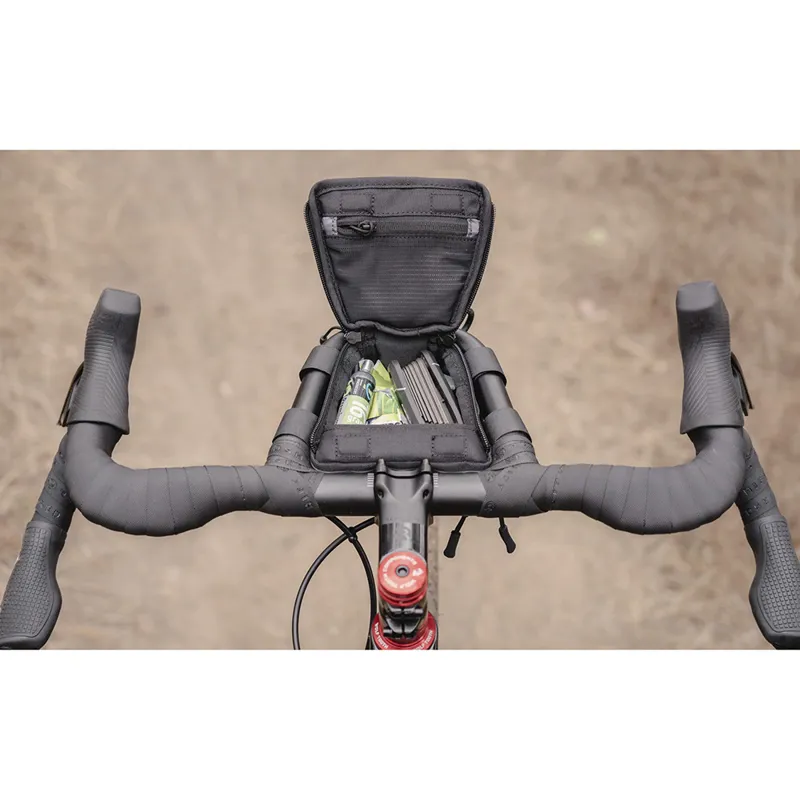 Redshift Kitchen Sink Handlebar Bag in Black-4