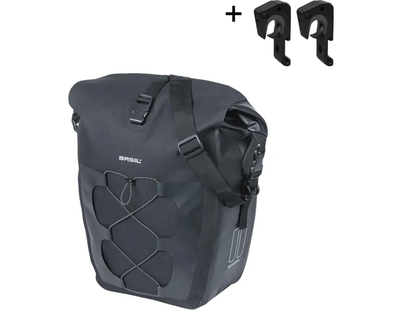 Basil Navigator Waterproof M MIK Hooks Single Bicycle Bag 12-15L in Black