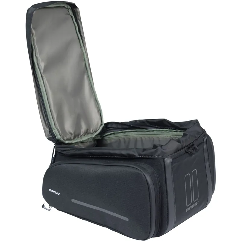 Basil Move Trunkbag MIK 10-26L in Black-2