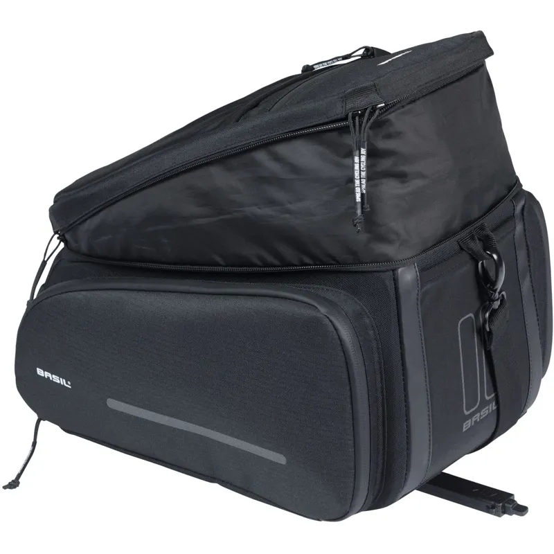 Basil Move Trunkbag MIK 10-26L in Black-3