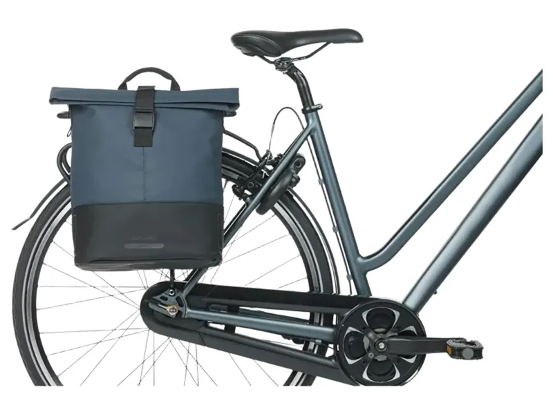Basil Cove Shopper Bag MIK Hooks 14-16L in Navy/Black-5