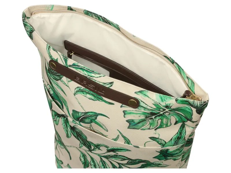 Basil Ever-Green Bicycle Daypack 14-19L in Sandshell Beige-4