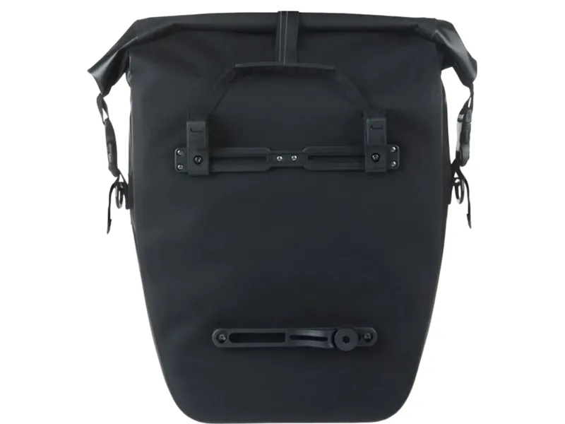 Basil Navigator Waterproof L MIK Hooks Single Bicycle Bag 25-31L in Black-3