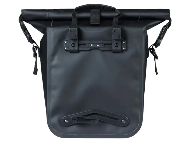 Basil Rivo M Single Bag Tarpaulin MIK Hooks 12-15L in Black-3
