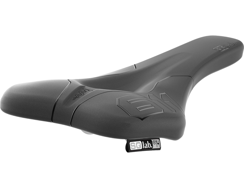SQlab 611 Ergowave CrMo Saddle in Black-1
