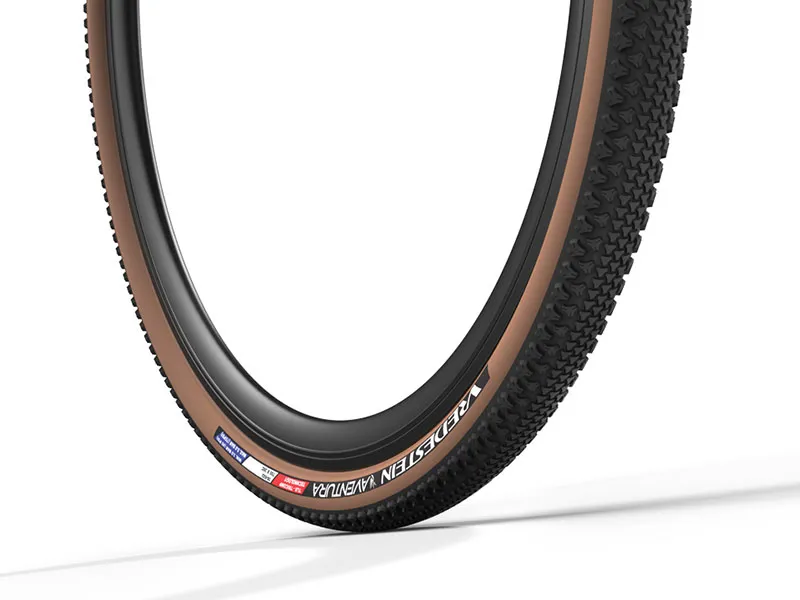 Vredestein Aventura 700x38C Gravel Tyre in Black/Tan-1