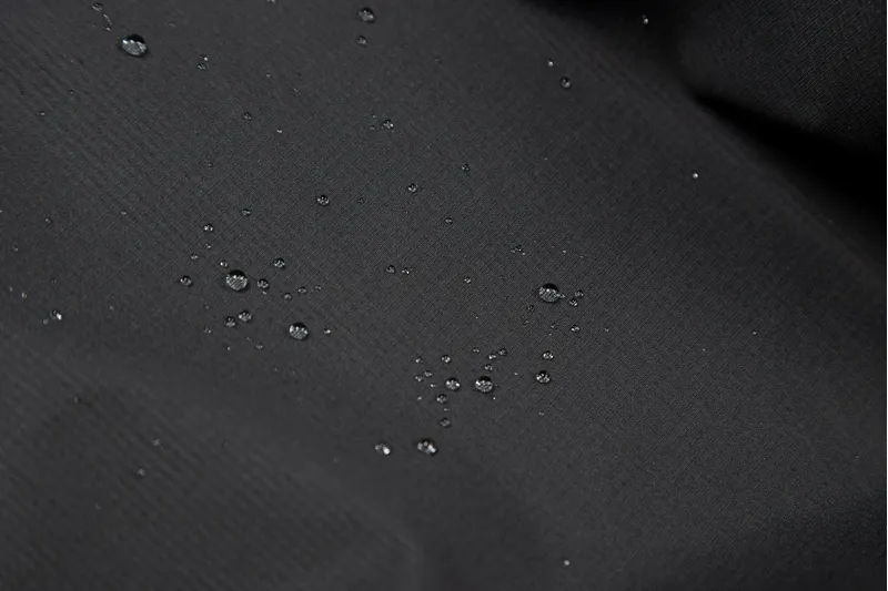 Endura Hummvee Transit Waterproof Trousers in Black-2