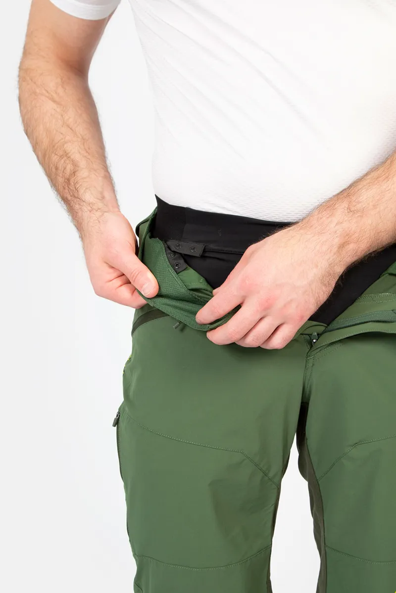 Endura SingleTrack MTB Liner Short in Black-5