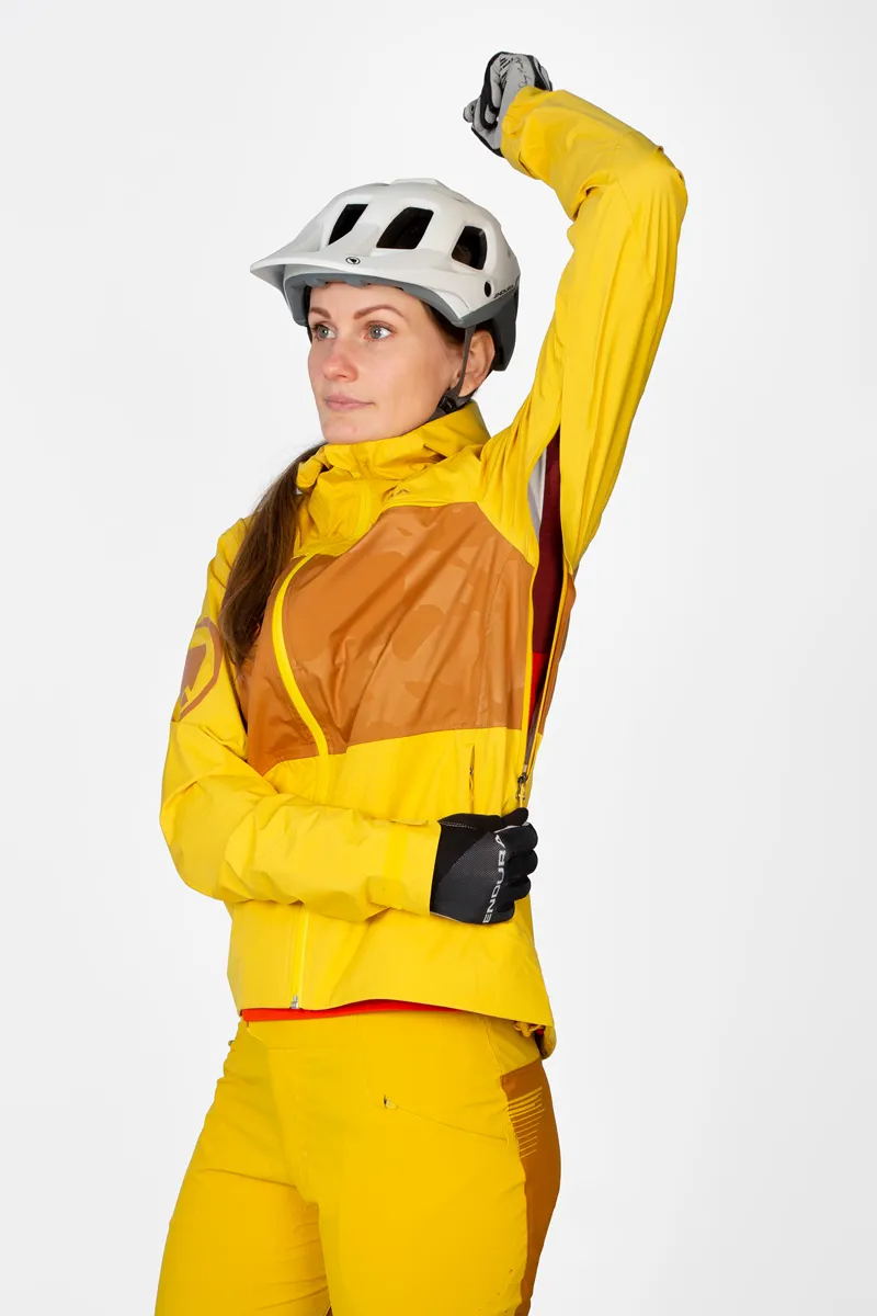 Endura Women's SingleTrack Jacket II in Black-5