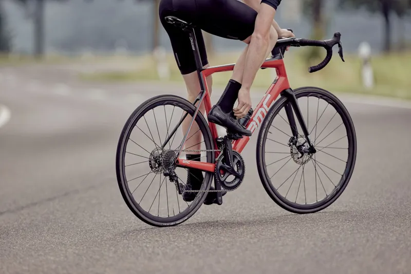 Shimano RC5 Road Cycling Shoe in Black-3