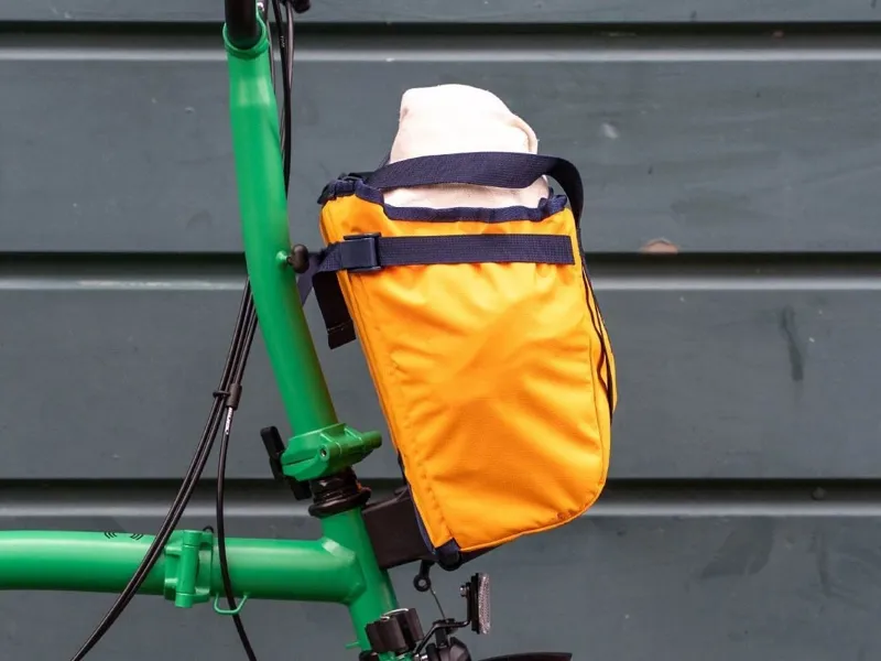 Brompton Basket Bag S in Sunset Yelw-5