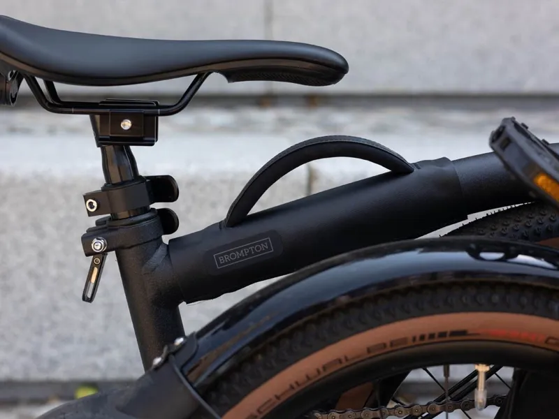 Brompton Carry Handle in Black-3