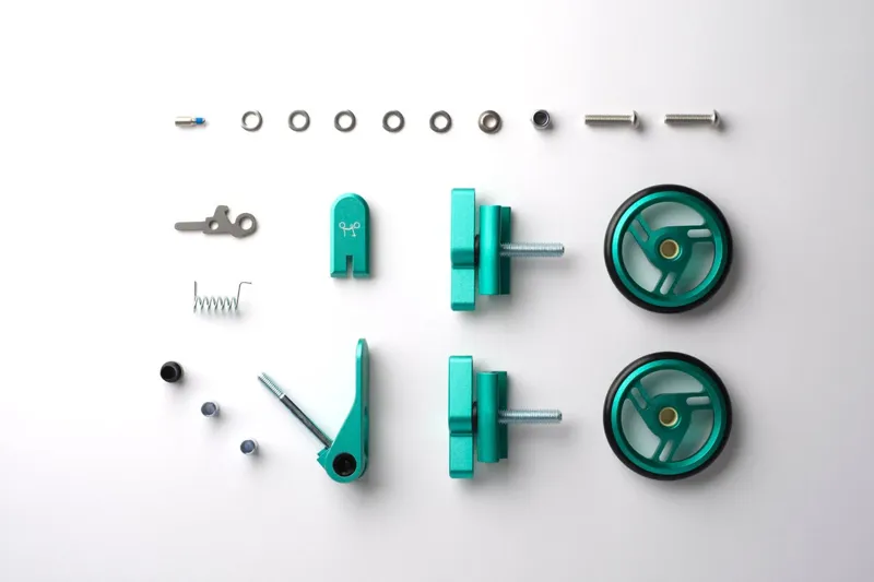 Brompton Colour Touchpoint ACPline in Green