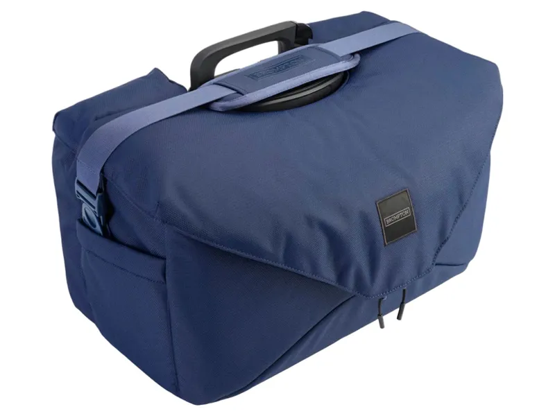 Brompton Electric Zip Bag Large + Frame in Navy-1
