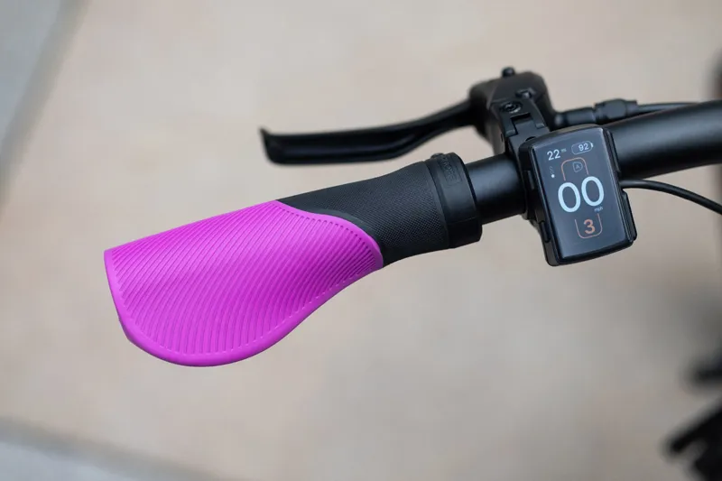 Brompton Ergonomic Grips in Purple-2