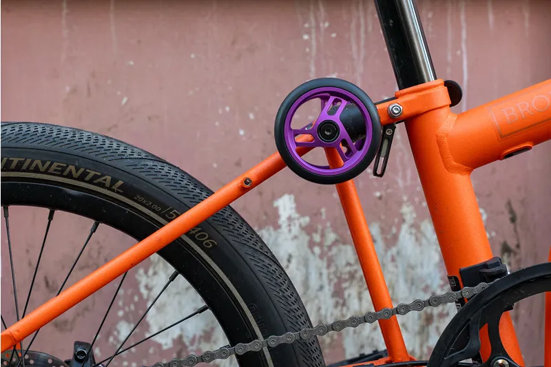 Brompton G Line Roller Wheel Pair in Purple-3