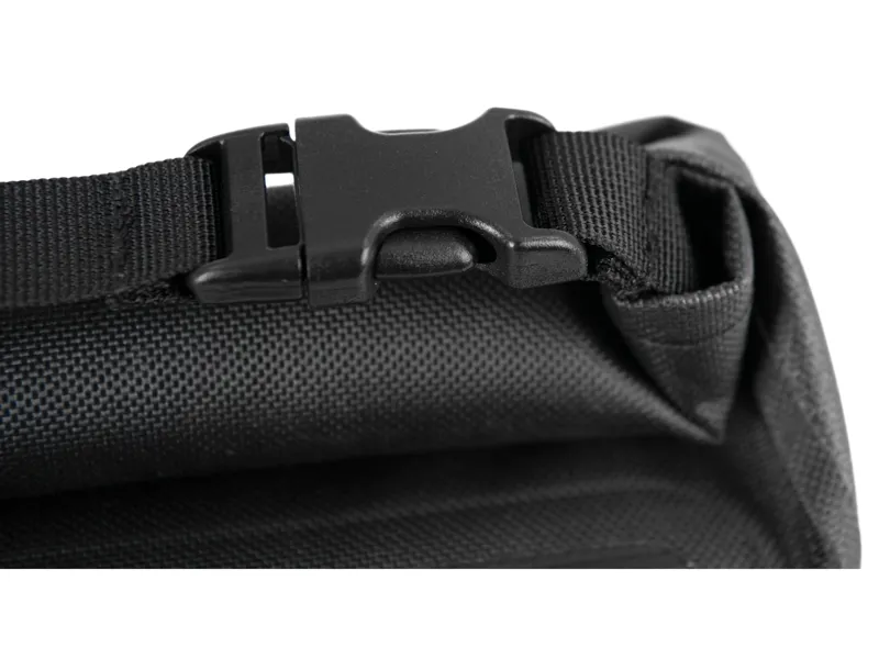 Brompton Metro Waterproof Pouch in Black-2