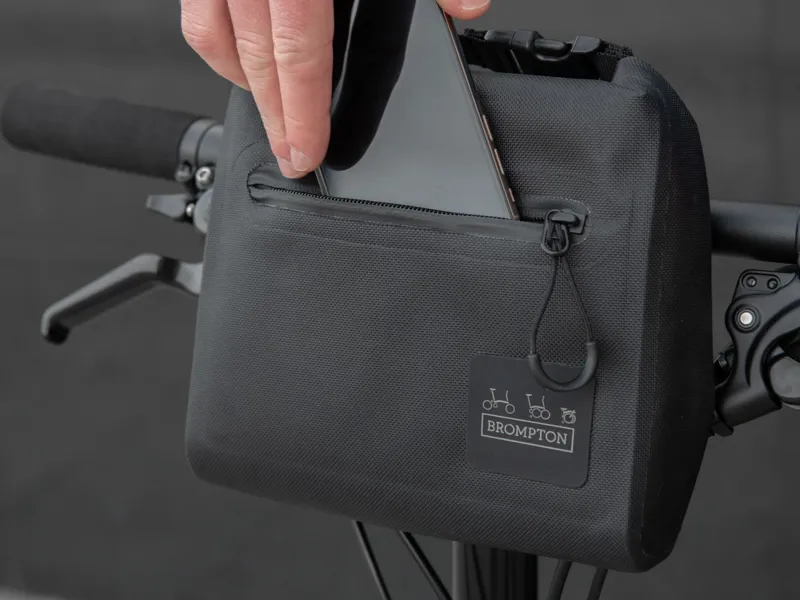 Brompton Metro Waterproof Pouch in Black-5