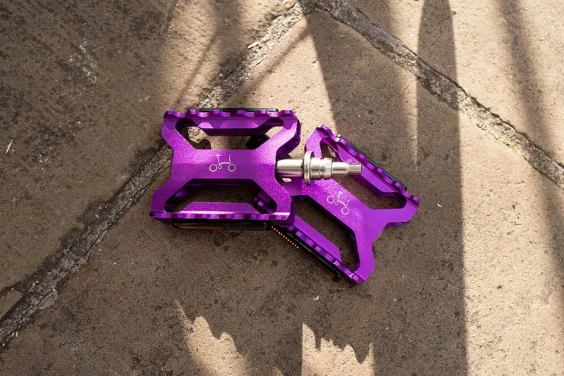 Brompton Superlight Quick Release Pedals in Purple-3
