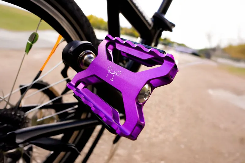 Brompton Superlight Quick Release Pedals in Purple-5
