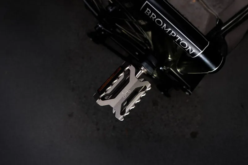Brompton Superlight Quick Release Pedals in Silver-2