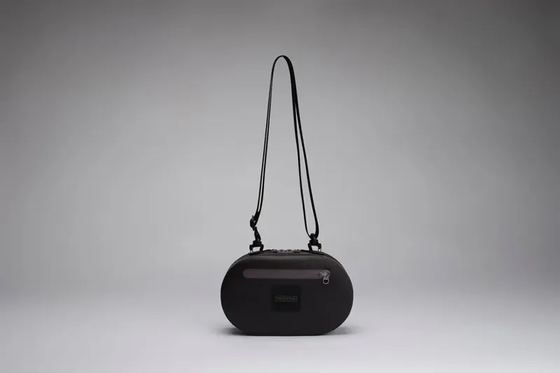 Brompton Zip Case Small in Black-2