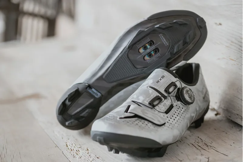 Shimano RX8 Gravel Shoe in Silver-4