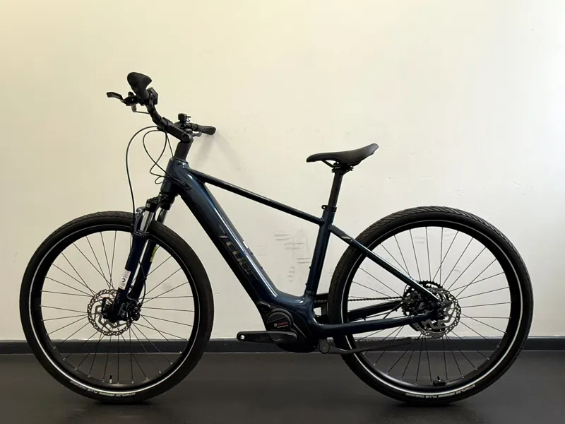 EX-DISPLAY Cube Touring Hybrid One 500 Electric Hybrid Bike Size 50 2025 in Sea/Chrome-1
