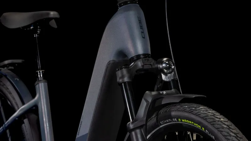 Cube Kathmandu Hybrid Comfort Slx 800 2025 in Night Sky/Ink-6