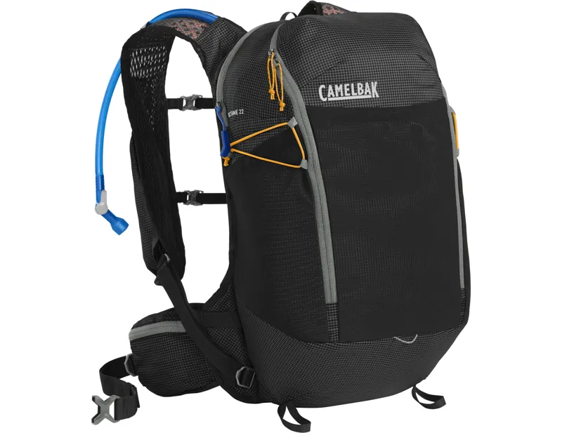 Camelbak Octane 22 Fusion 2L Hydration Pack in Black/Apricot
