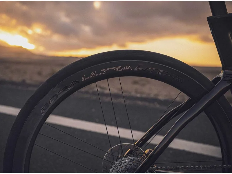 Campagnolo Bora Ultra WTO 60 2-Way C23 Disc 700C N3W Wheelset-8