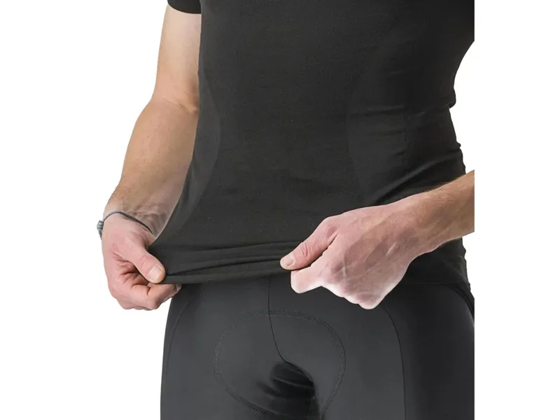 Castelli Core Seamless Short Sleeve Base Layer in Black-2