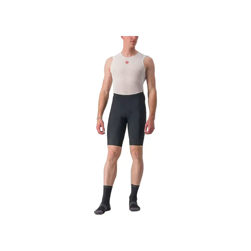 Balfes Bikes Castelli Entrata 2 Shorts in Black | Free postage over £30, £10 off first order, price match & 0% finance.