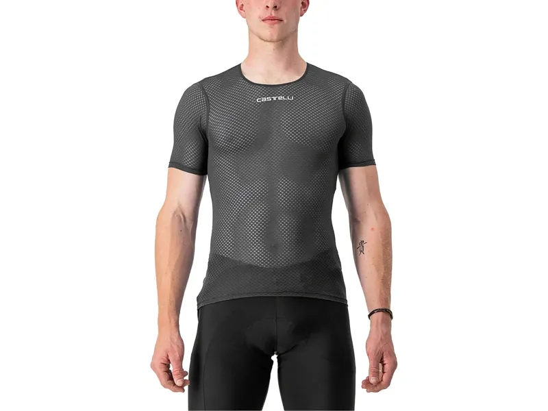 Balfes Bikes Castelli Pro Mesh 2.0 Base Layer in Black | Free postage over £30, £10 off first order, price match & 0% finance.