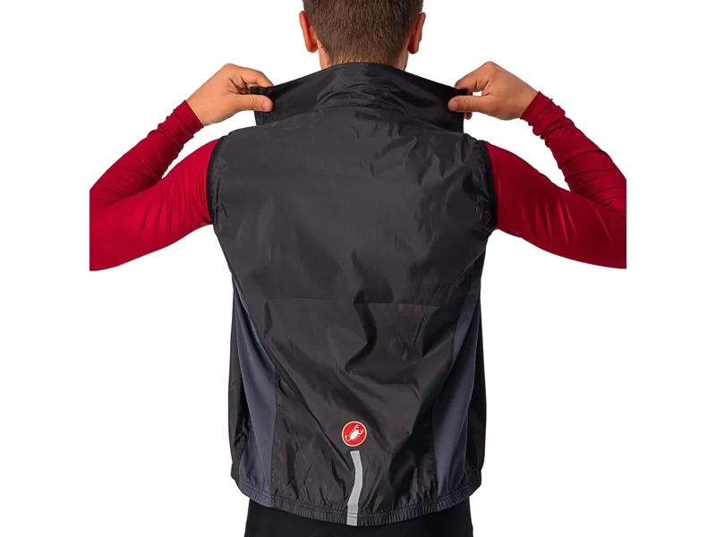 Castelli Squadra Stretch Vest in Light Black and Dark Gray-5