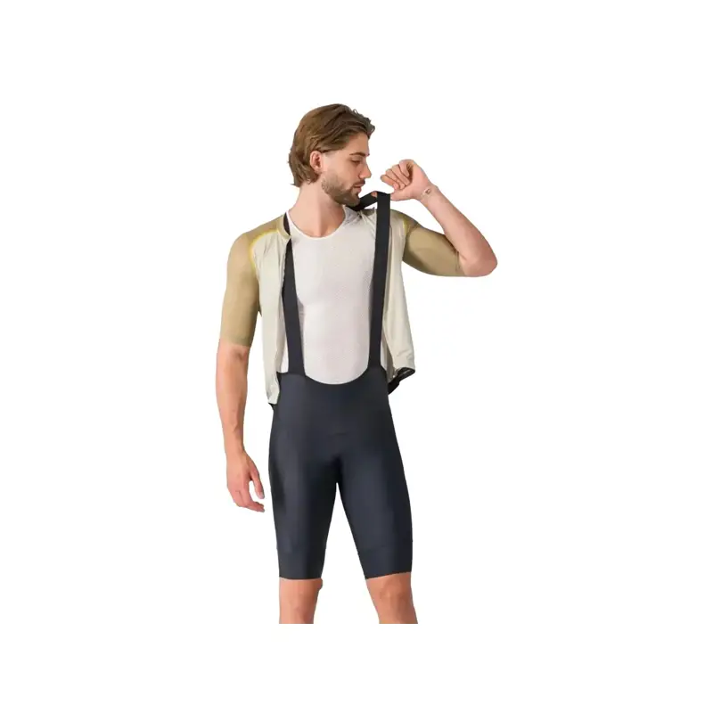 Balfes Bikes Castelli Unlimited 2 Cargo Bib Short in Black | Free postage over £30, £10 off first order, price match & 0% finance.